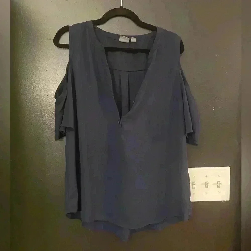 Woman’s XL SOHO New York Summer Sleeve Gap Shirt Business Casual Work Wear Top